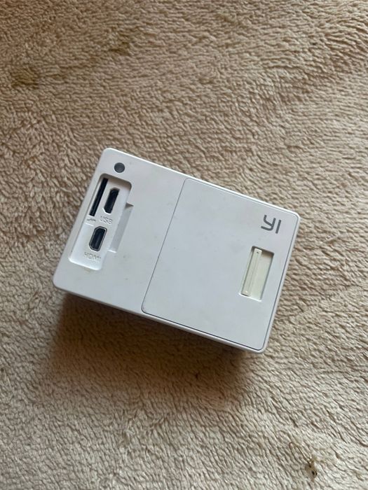 Экшен камера xiaomi