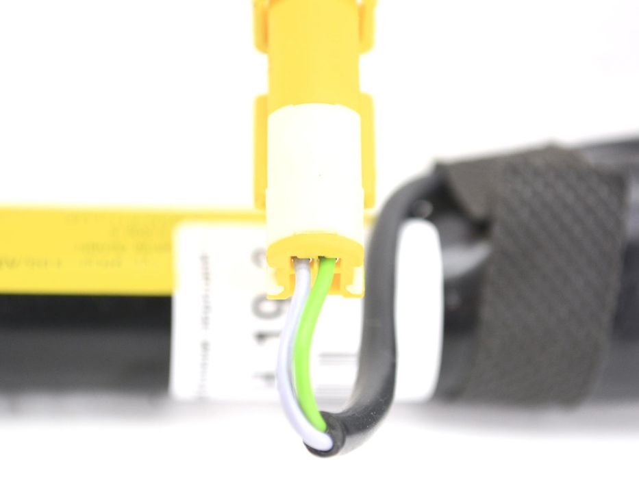 Переднатягувач ременя безпеки передній правий FIAT 500L 2012-2016 7355