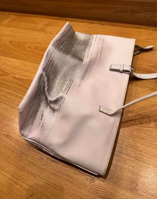 Damska srebrna torebka Calvin Klein