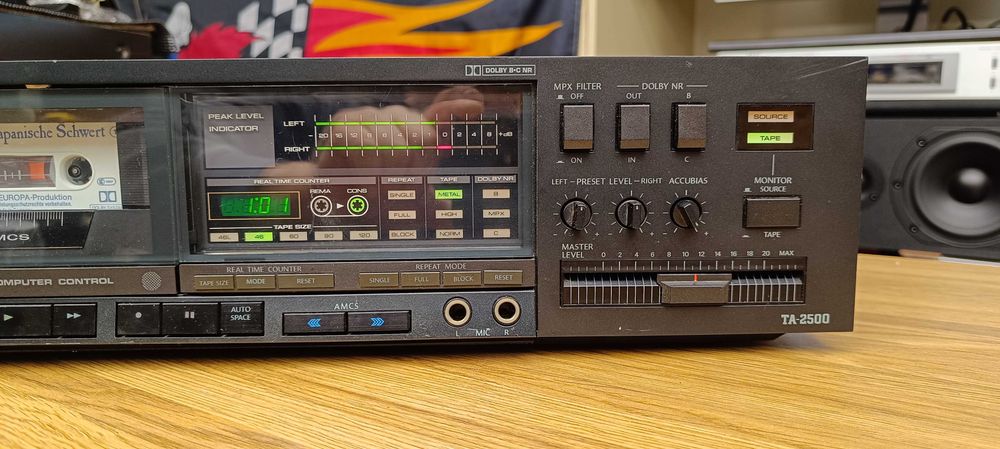 Кассетна дека Onkyo Integra TA-2500 (відео роботи ! ) 3-Нeаd !!