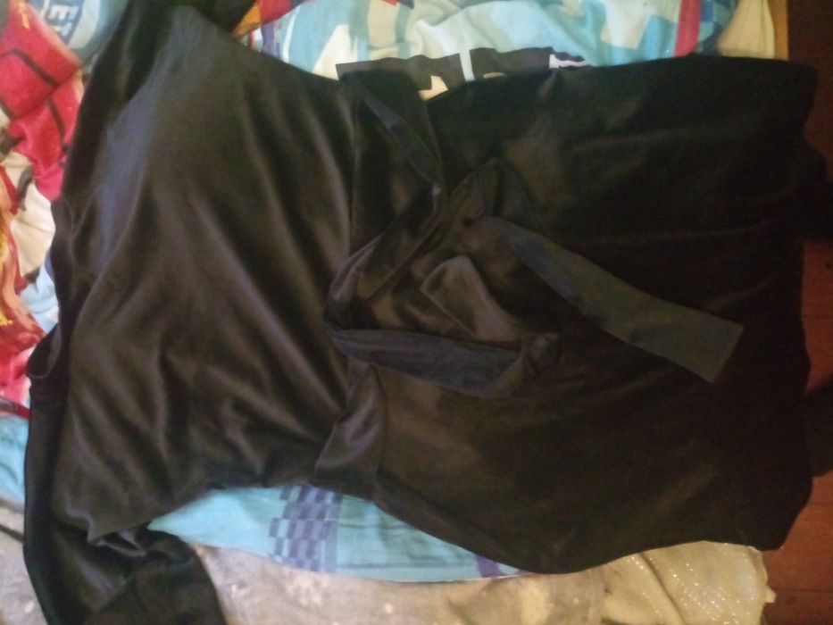 Sukienka moze byc bluza dluga czarna. Welur aksamit nowa roz uni