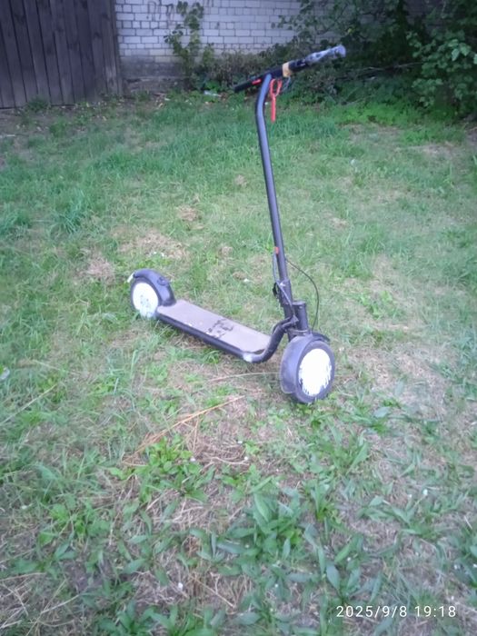 Електросамокат.    Електро