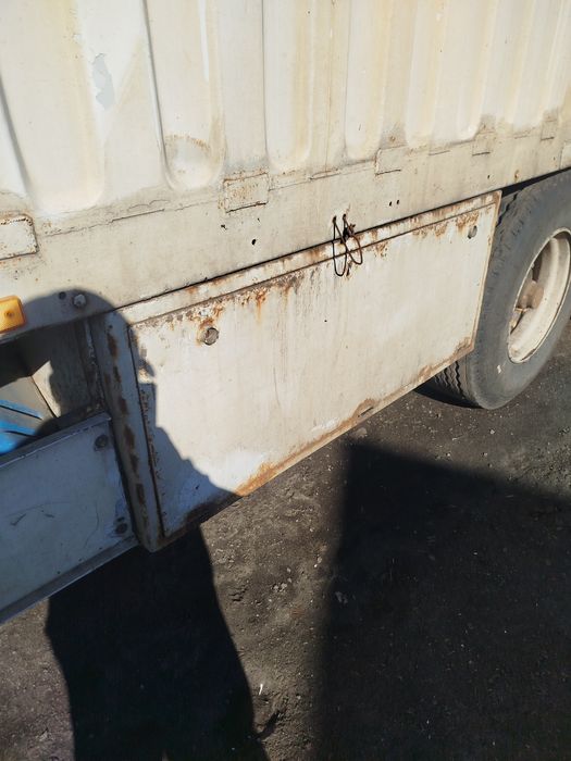 Напівпричип контейнеровоз, обмін! Торг!