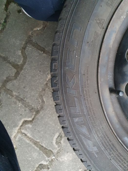 Mini Cooper koła zimowe na felgach stalowych