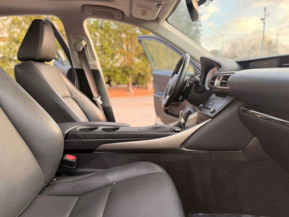 Lexus IS 350      2015