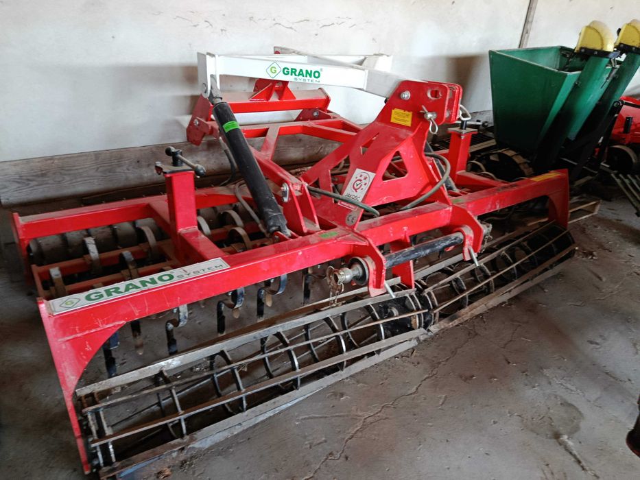 Agregat uprawowo-siewny GRANO-SYSTEM VENTO 3001