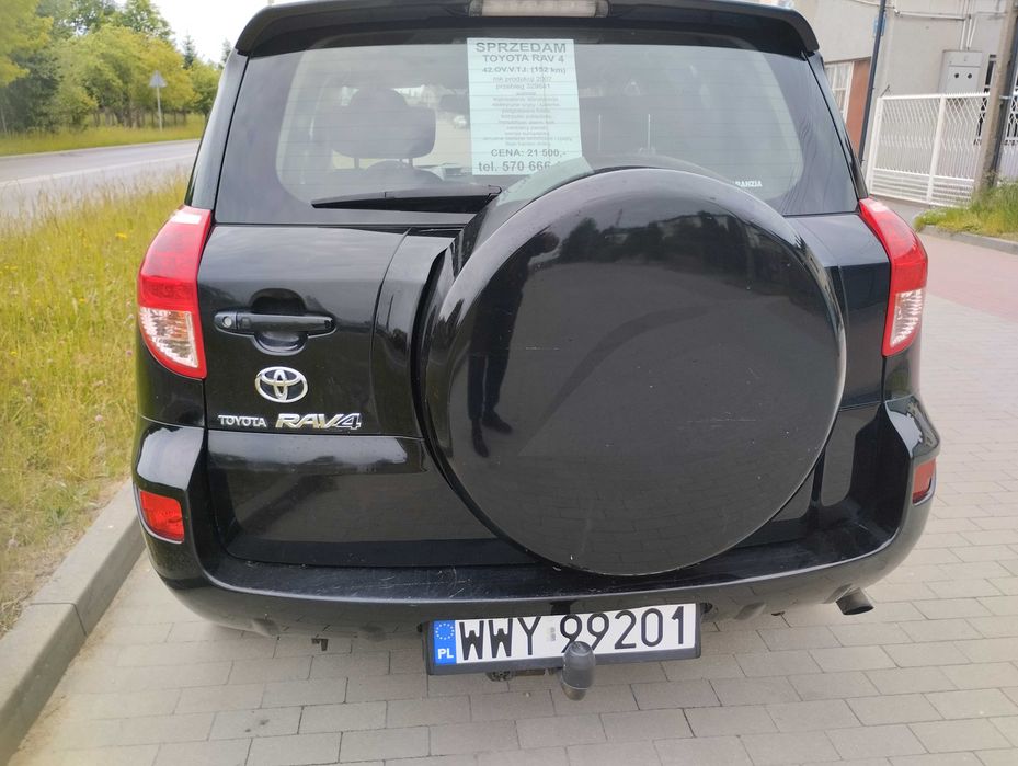 Sprzedam samochód osobowy Toyota RAV4