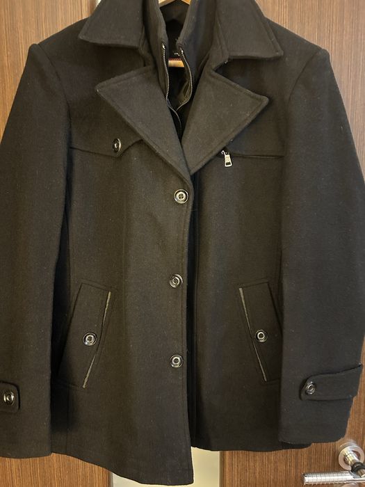 Płaszcz czarny elegancki krótki rozm. L