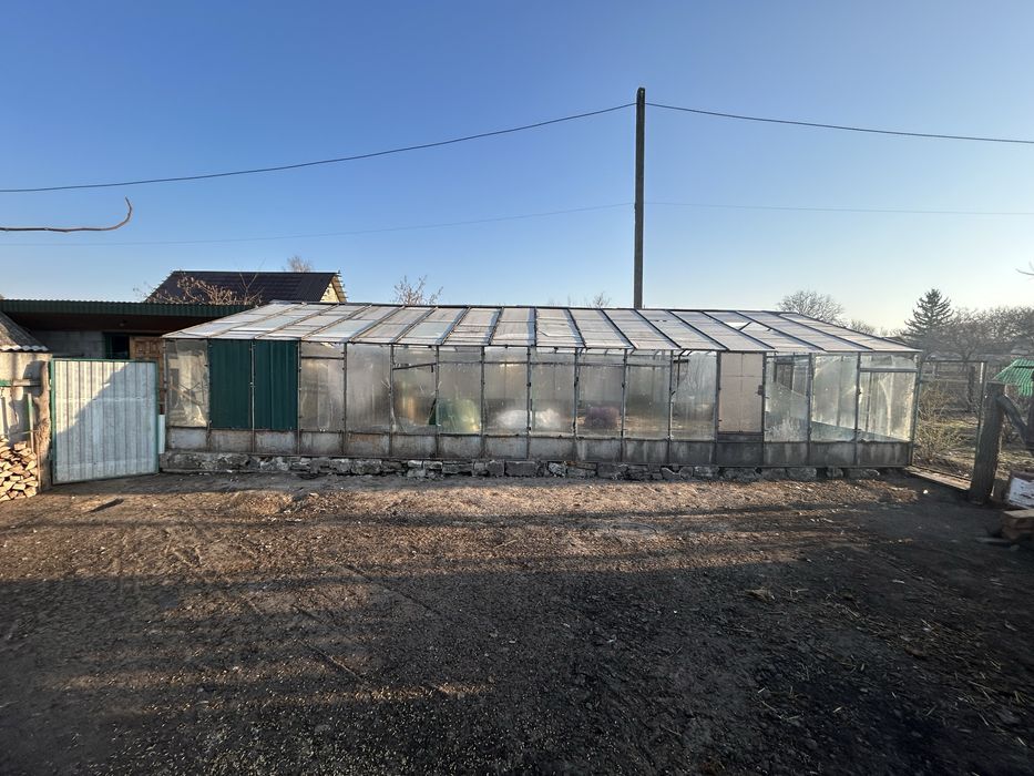 Продам теплицю (парник)