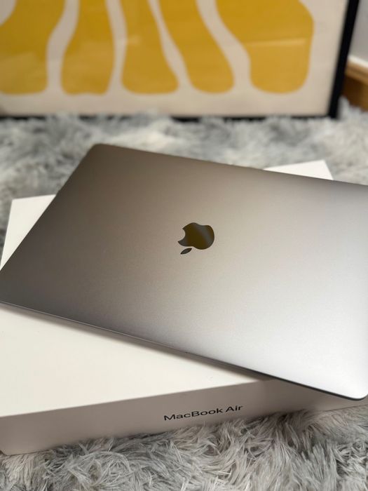 MacBook Air M1 8/256 Space Gray, stan idealny, bateria 95%, komplet