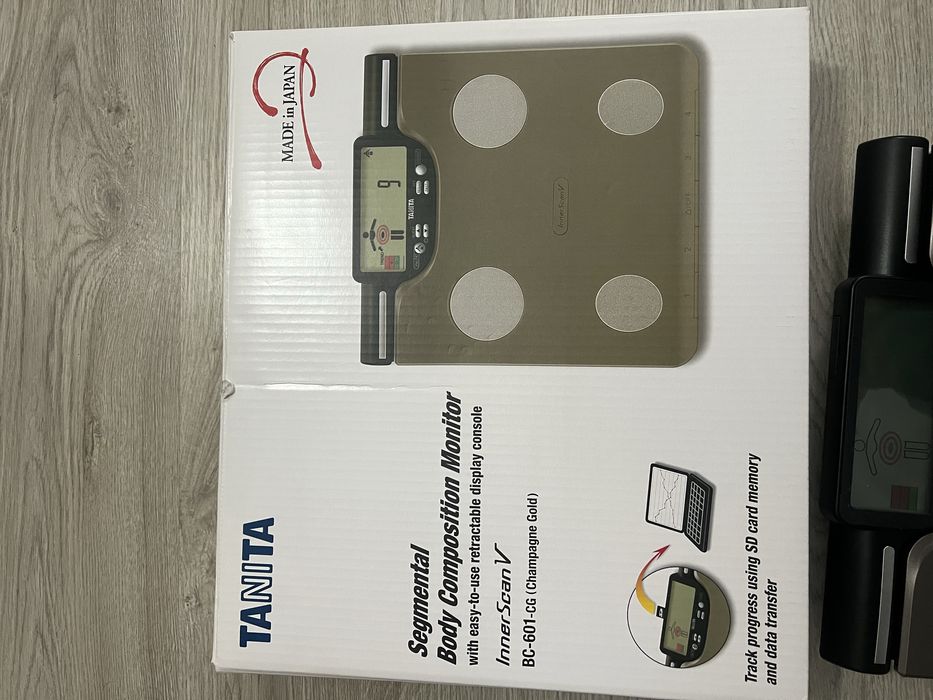 Balança Tanita BC-601 (Champagne Gold)