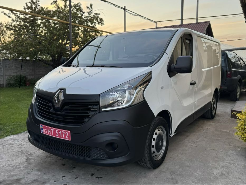 Renault Trafic 2018рік 210тис км