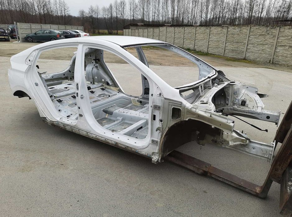 Дверь Hyundai IONIQ Разборка двери ИОНИК бу запчасти Гибрид Electric