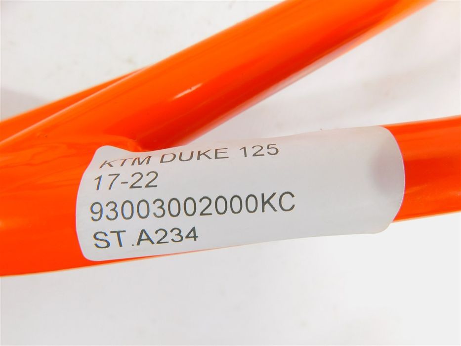 STELAŻ TYŁ TYLNI KTM DUKE 125 17-22 93003002000KC