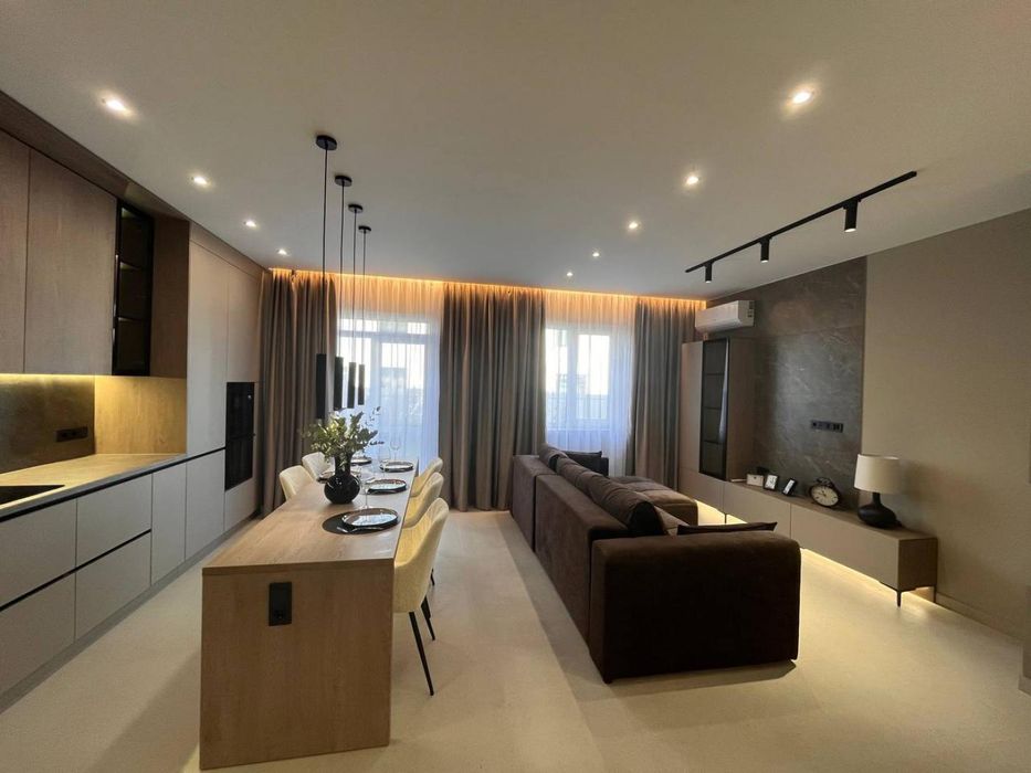 Продаж готового таунхауса 135 м² + горище 30 м² | WestTown, Крихівці