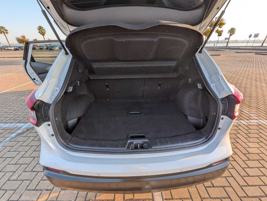 Nissan Qashqai 1.6 dCi 130 Tekna SUV Excelente estado geral