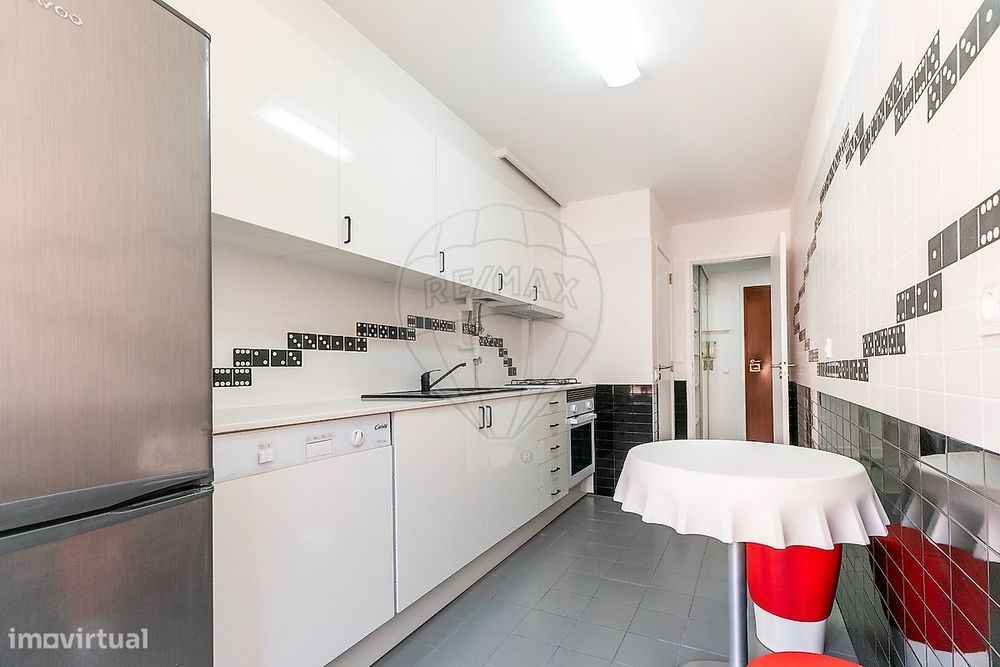Apartamento T0 para arrendamento