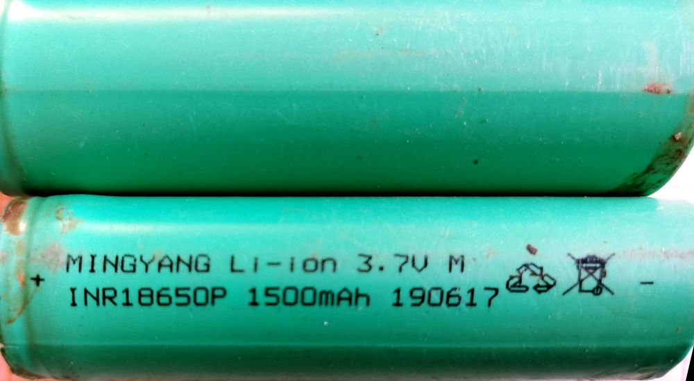 Ogniwa od hulajnogi sprawne 3,7V, 4x1500, 1x2000 mAh