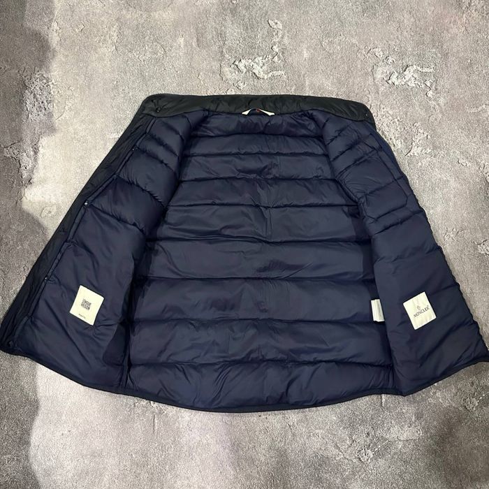 Чоловіча жилетка Moncler — zdjęcie 4