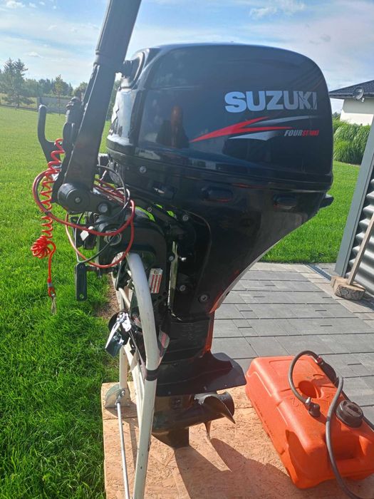 Silnik zaburtowy Suzuki DF 20 A
