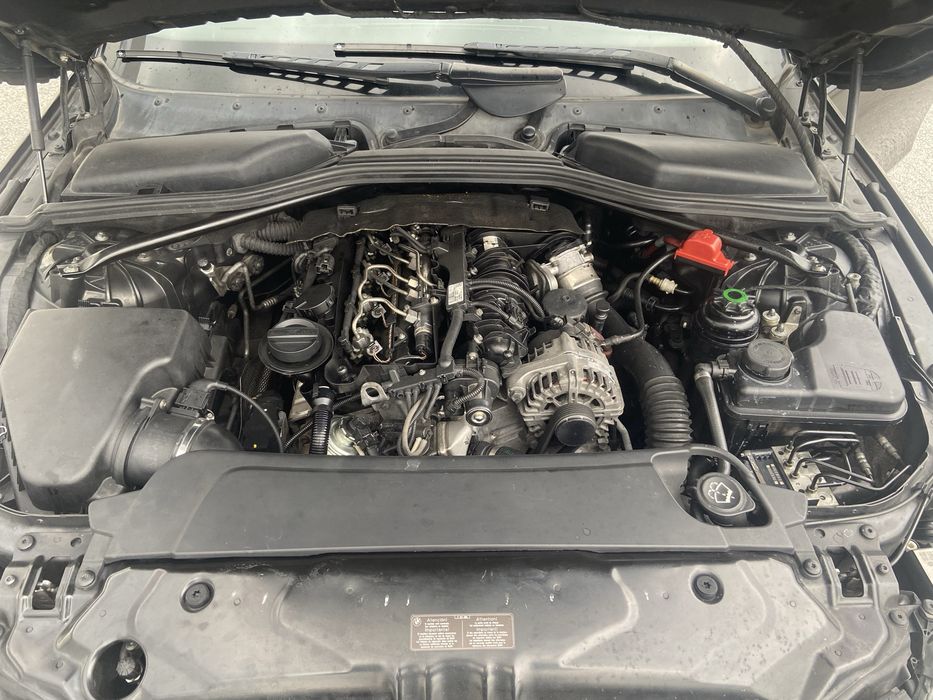 Bmw 520d LCI e61 automatica