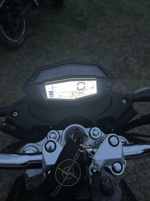 Продам спарк 200