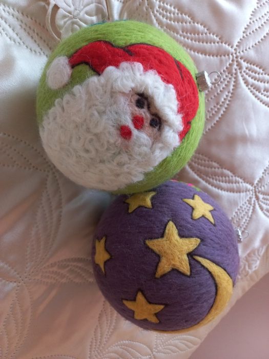 Bombki na święta Bożego Narodzenia  - 2 sztuki