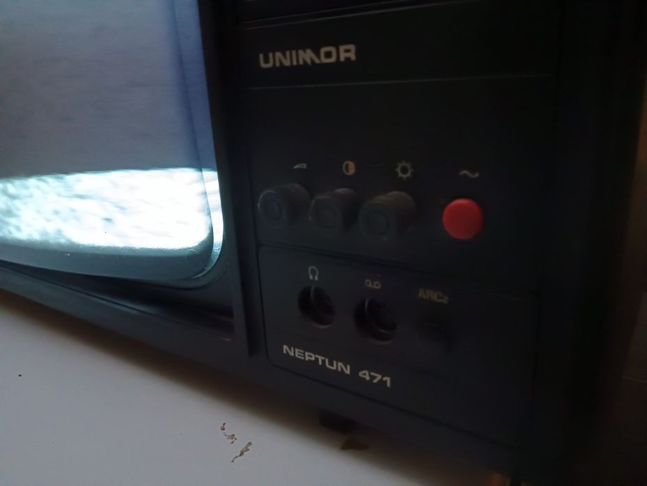Telewizor UNITRA Unimor 471
