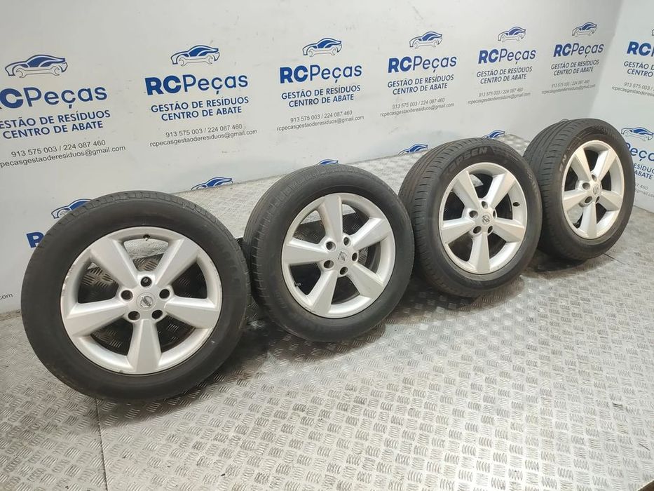 Conjunto de jantes 17 Nissan Qashqai J10 6,5J ET40 5x114,3 Original