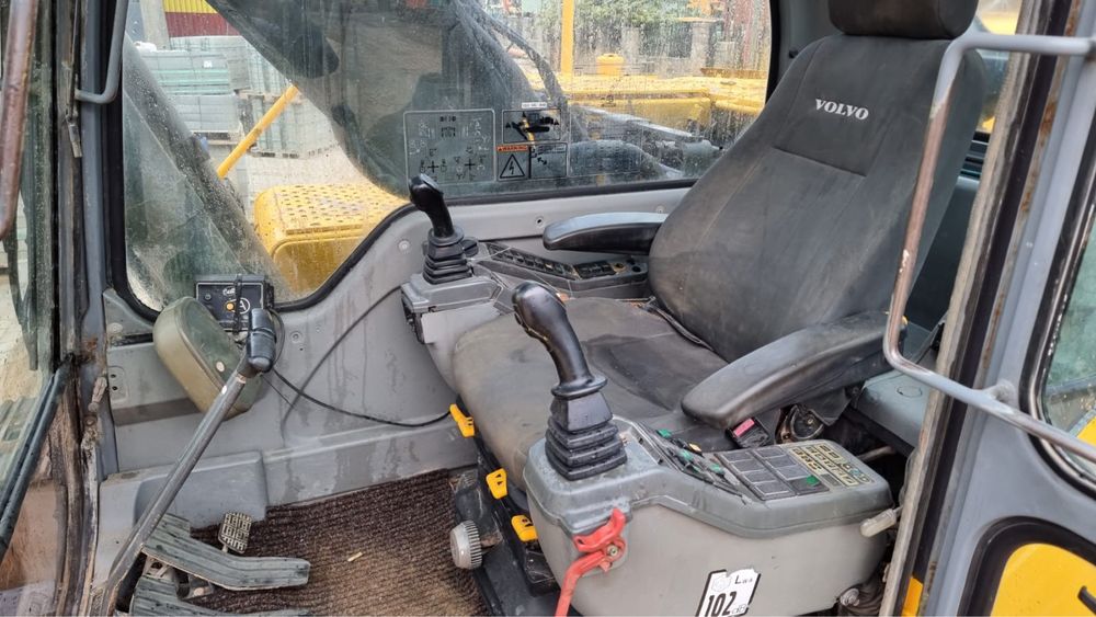 Экскаватор Volvo EC 210 BLc , 2005 г