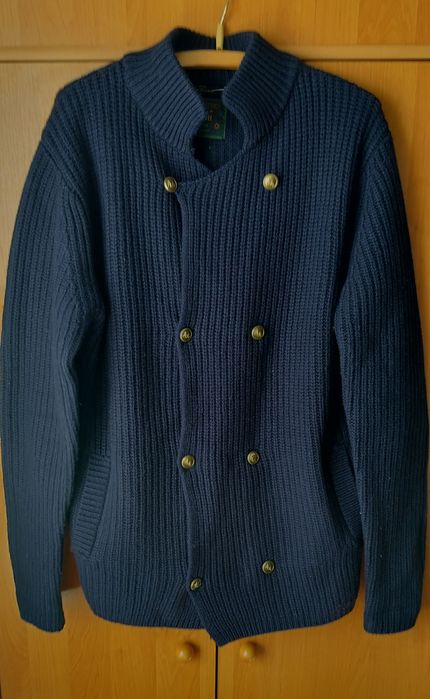 Двобортний кардиган