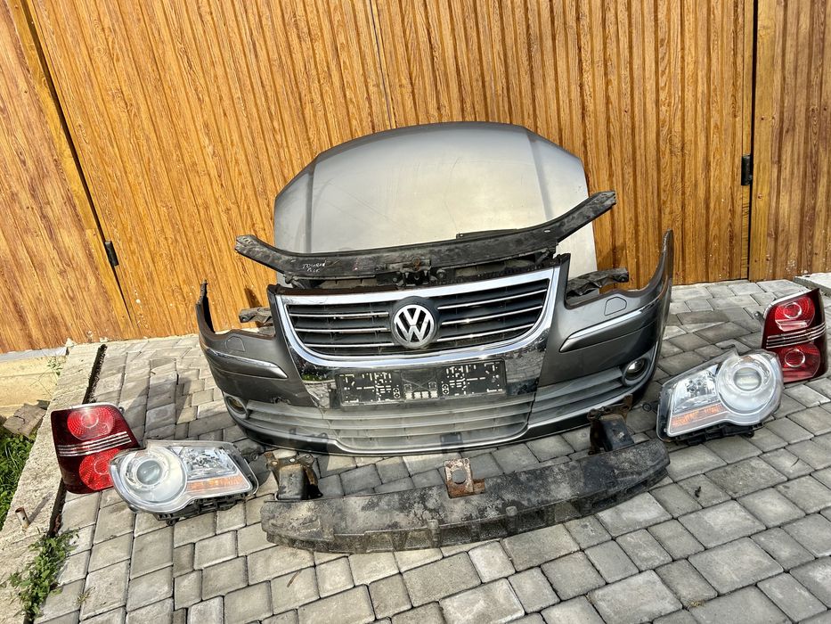 Touran Тоуран 2004-2016 рік (морда)кузова Автозапчастини-Автодеталі