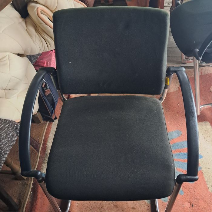 Krzesła konferencyjne , kąplet 6 sztuk