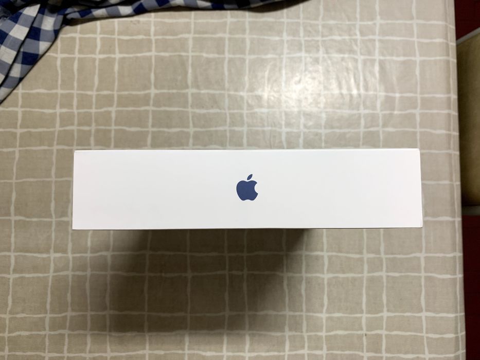 MacBook Neo 256GB / 8GB RAM – Índigo (NOVO e SELADO)
