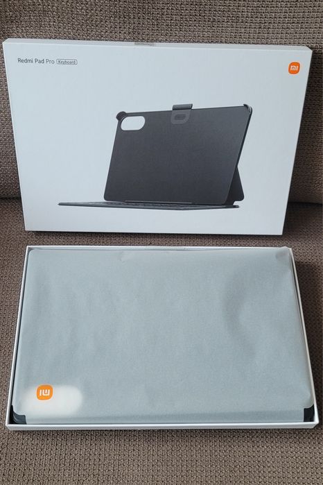 Xiomi Redmi Pad Pro 12,1" keyboard klawiatura bezprzewodowa Quwerty