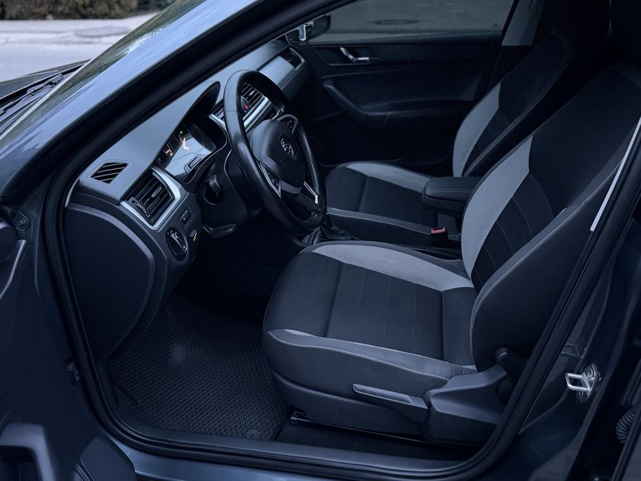 Skoda Rapid 2016 рік.