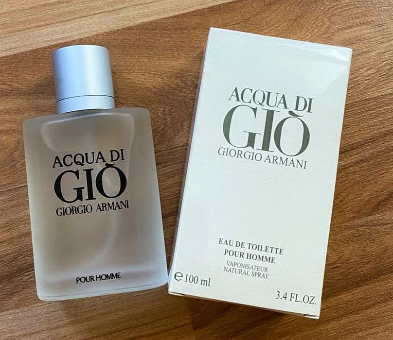 Creed Aventus,, Versace Eros, Acqua di Gio Pour, Chanel Bleu de Chanel,