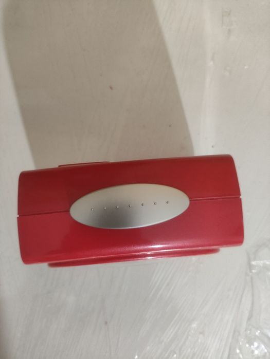 Relógio analógico despertador a pilhas. NOVO