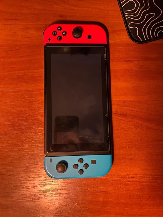 Приставка Nintendo switch