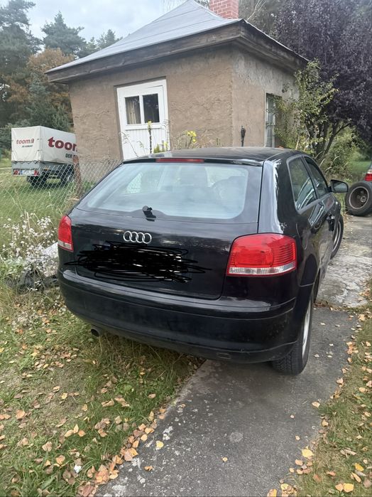 Sprzedam czesci lampy.drzwi ,klape, maske,szyby, silnik, od audi 2003