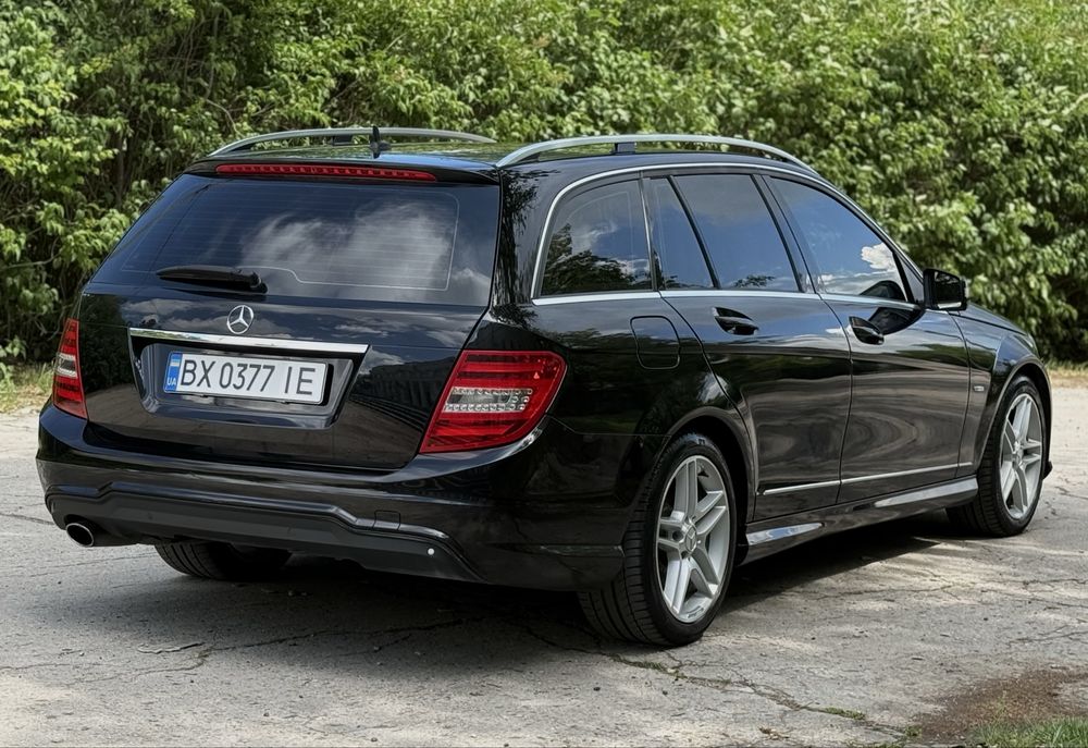 Mercedes-Benz C-Class