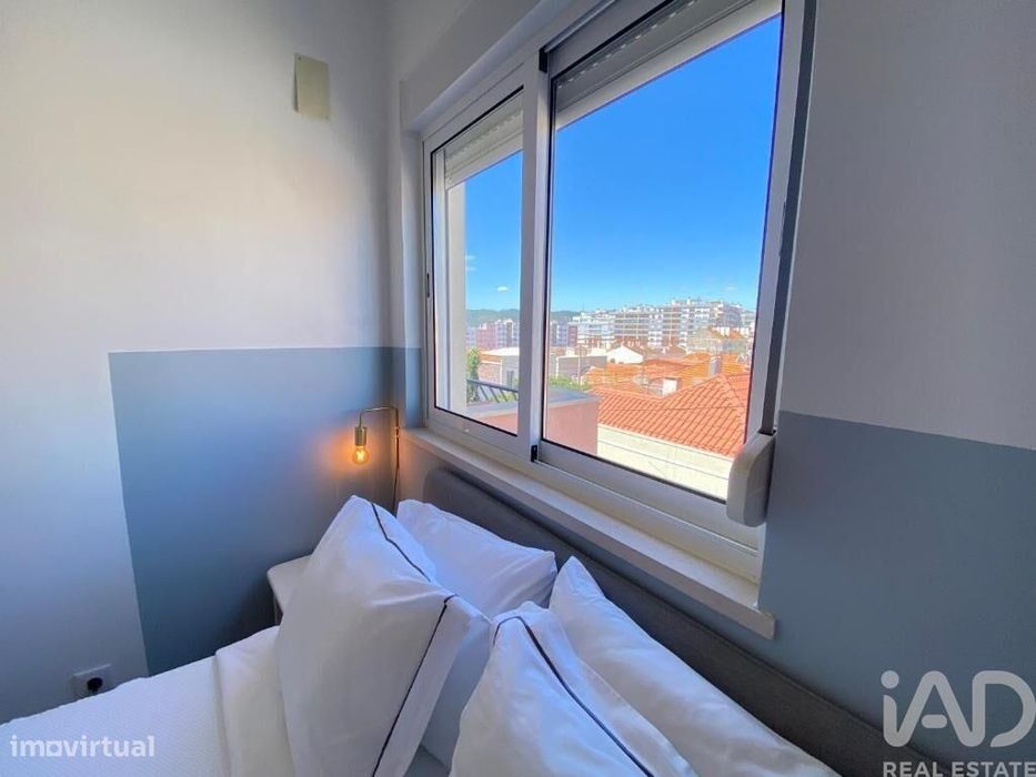 Apartamento T2 em São Sebastião