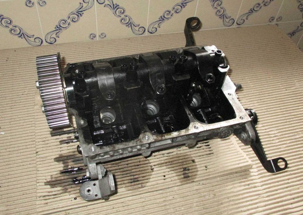 Cabeça motor para Seat Ibiza 6J 1.4 TDI (200.9) 045.103.373.H