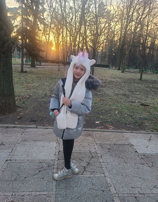 Пуховик, тёплое пальто, зимняя куртка  на девочку