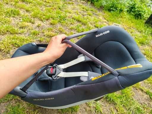Fotelik obrotowy Maxi Cosi Coral 360 - Ultralekki z adapterami do wózka