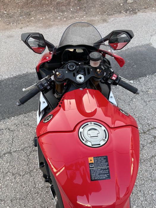 Yamaha YZF R1 2015