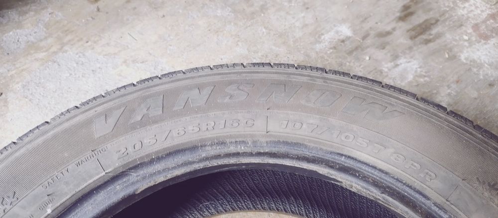 4 opony  205/65 R16C kormoran