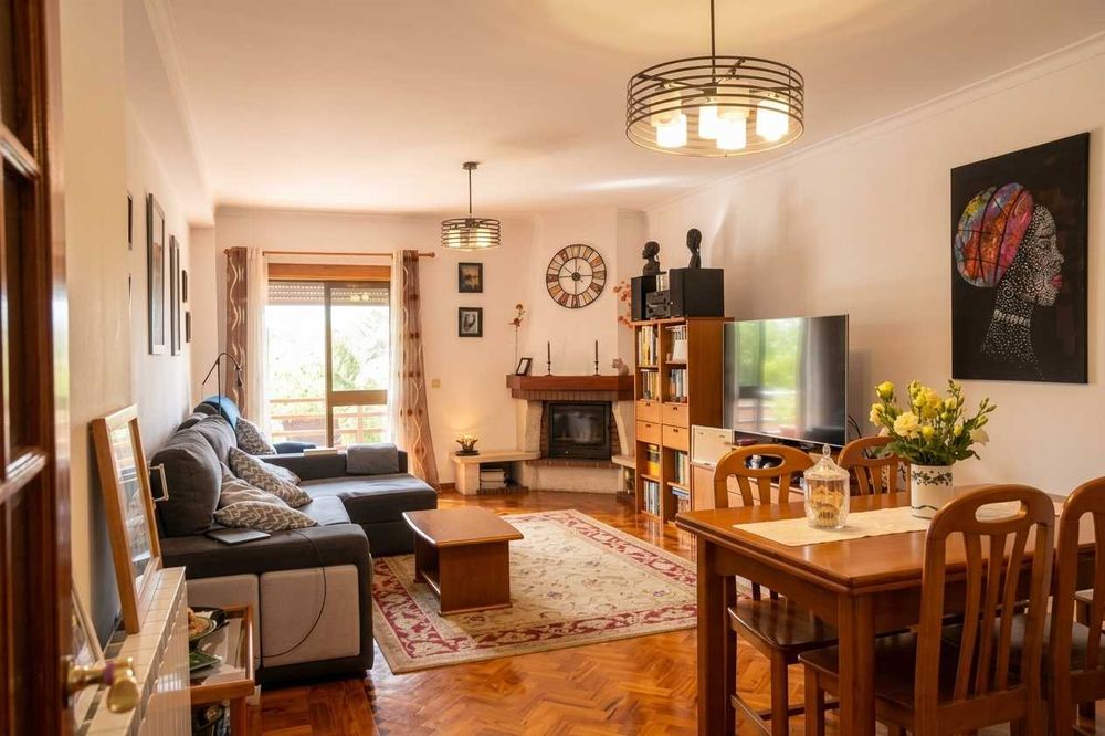 Apartamento T3 em Santa Clara e Castelo Viegas, €375.000