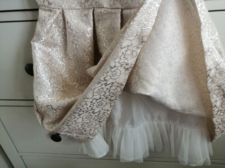 Sukienka śliczną 116 cm godula