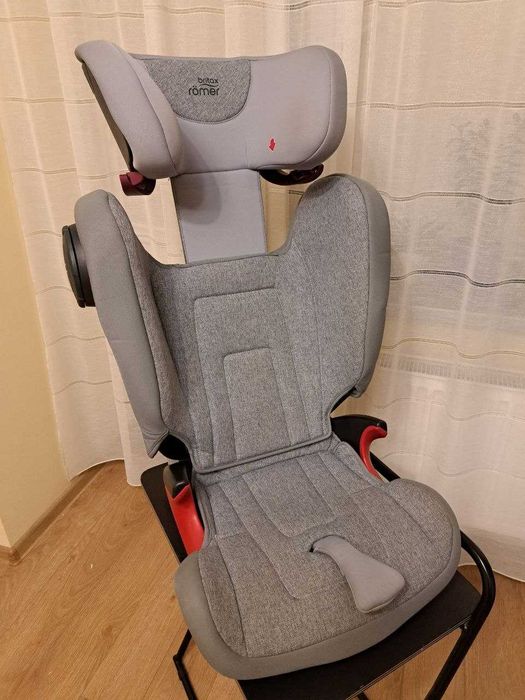 Дитяче автокрісло BRITAX-ROMER KIDFIX2